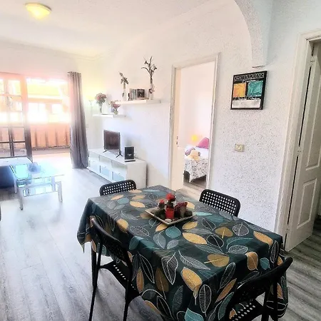 Apartment Cozy Tenerife South Wifi & Pool Costa Del Silencio